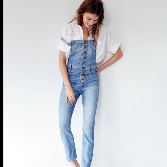 Madewell Pants - Madewell vintage 70s inspired denim button up overalls jumpsuit